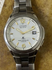 Citizen • إيكو درايف • تيتانيوم