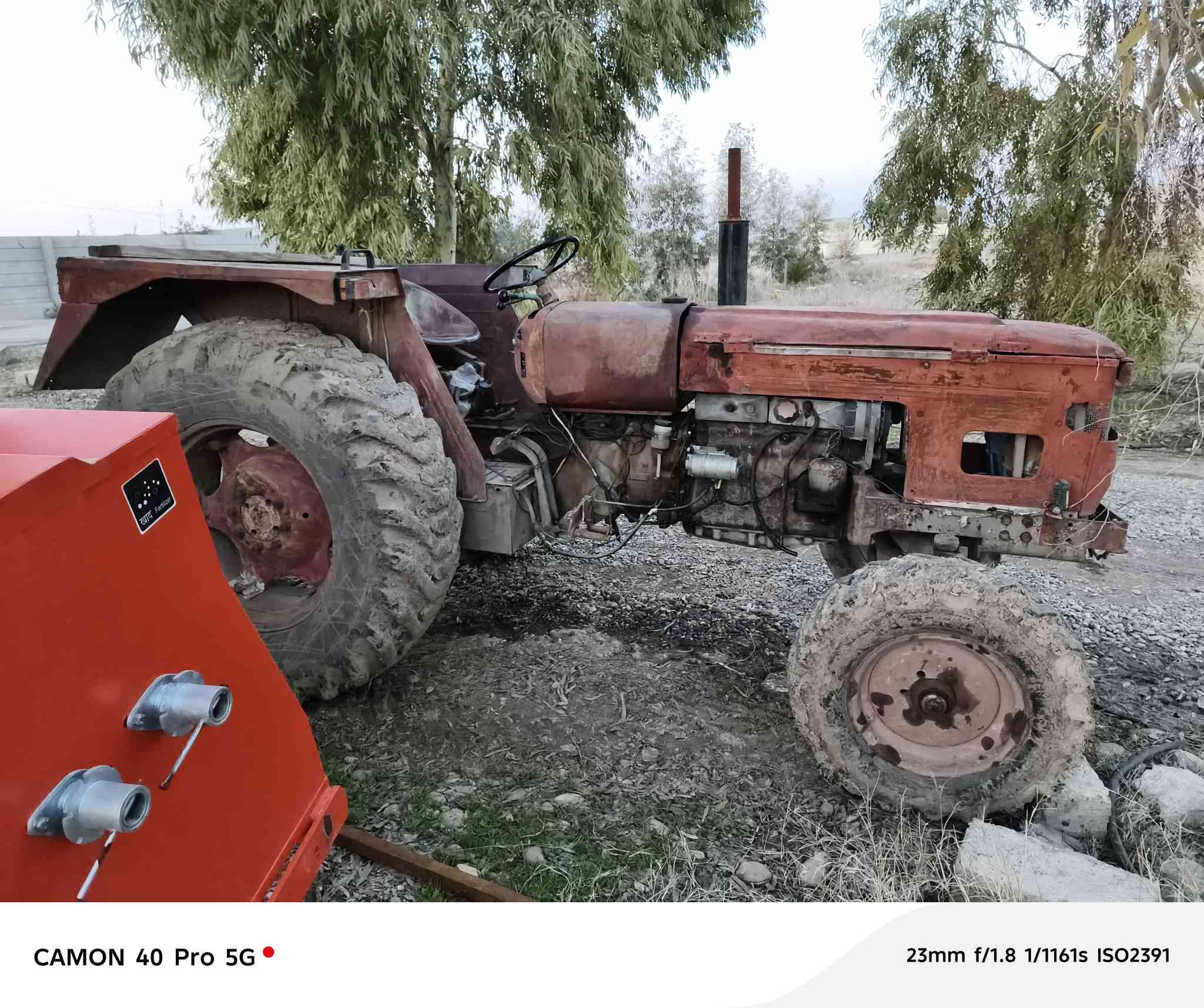 اسلام عليكم ..للبيع عنتر ٧٠ جاهز للشغل نكره سلف  كير واكسل ومكينه و بشرط بدون رقم ولا سنويه فول ومكفول.....  سعره مليونين وربع...٢٢٥٠  ..مكان موصل ناحية حمام العليل   رجٱٱ الموشراي ***********  لايتواصل  سعره
