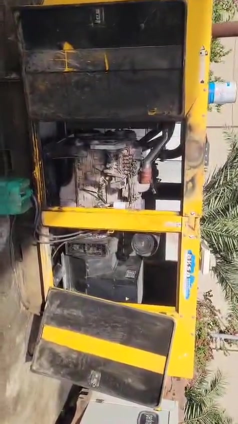 مولدة كمنز كاتم سعره ٥٠ ورقة وبيها مجال
مكانها ديوانية سيد محيل


**إذا كنت صاحب هذا الإعلان وتريد حذفه لأي سبب، رجاءا أرسل رسالة إلى الدعم الفني**