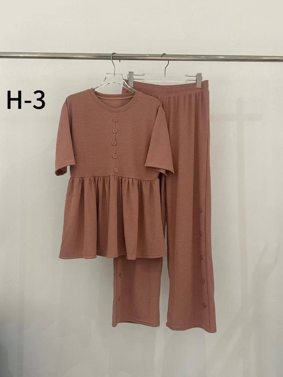 12تراك نسائي  برنسيسه 
كيلوت جيب + دكم 
خامه مشيف مربعات ليكرا 
قياس XL.XXL 
٦ الوان

السعر  12.., الف

توصيل بصرة 3 الف   محافظات 5  الاف


**إذا كنت صاحب هذا الإعلان وتريد حذفه لأي سبب، رجاءا أرسل رسالة إلى الدعم الفني**