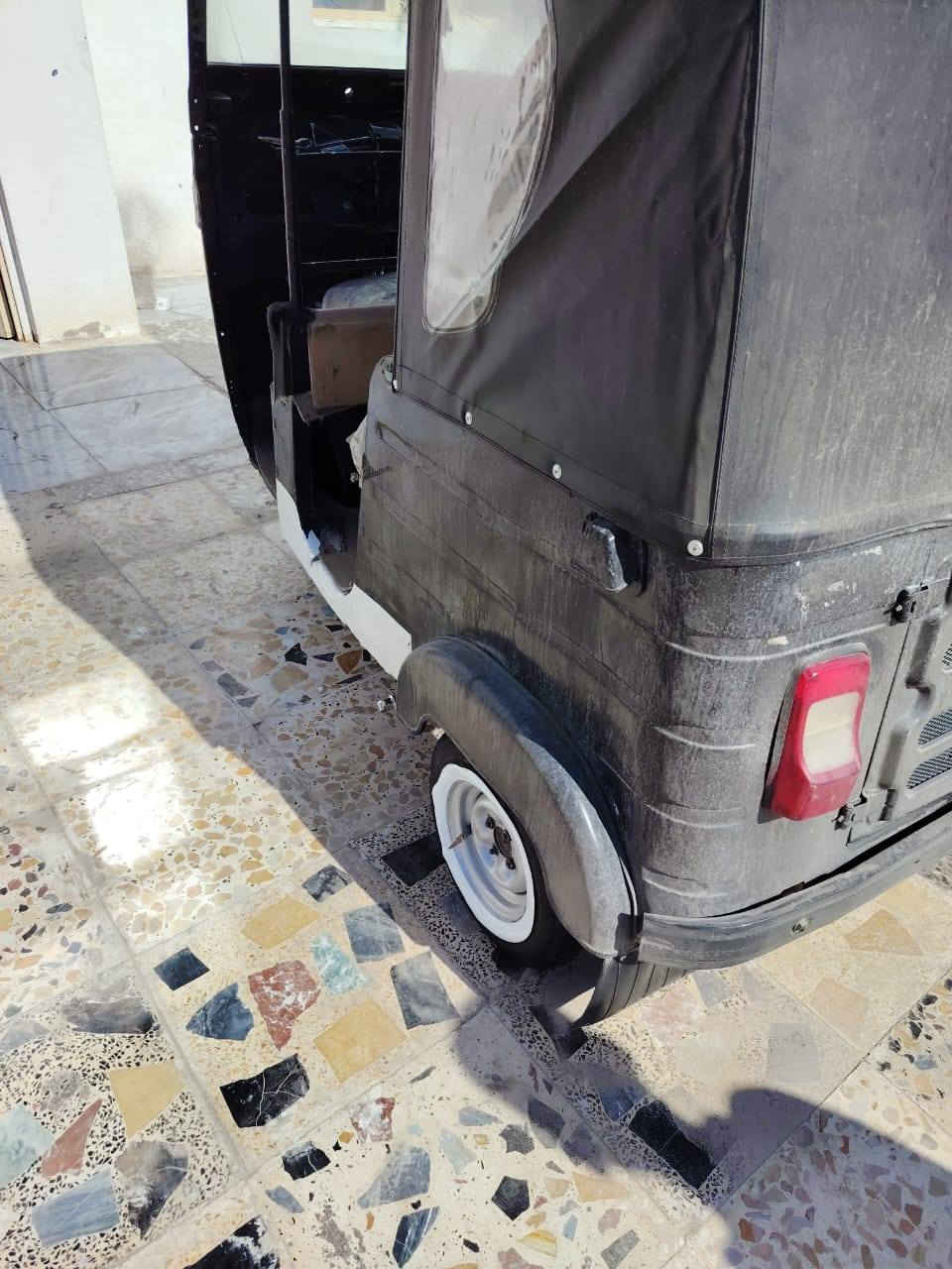 السلام عليكم تكتك للبيع موديل 18رقم وسنوية انكليزي بغداد بسمي ***********
