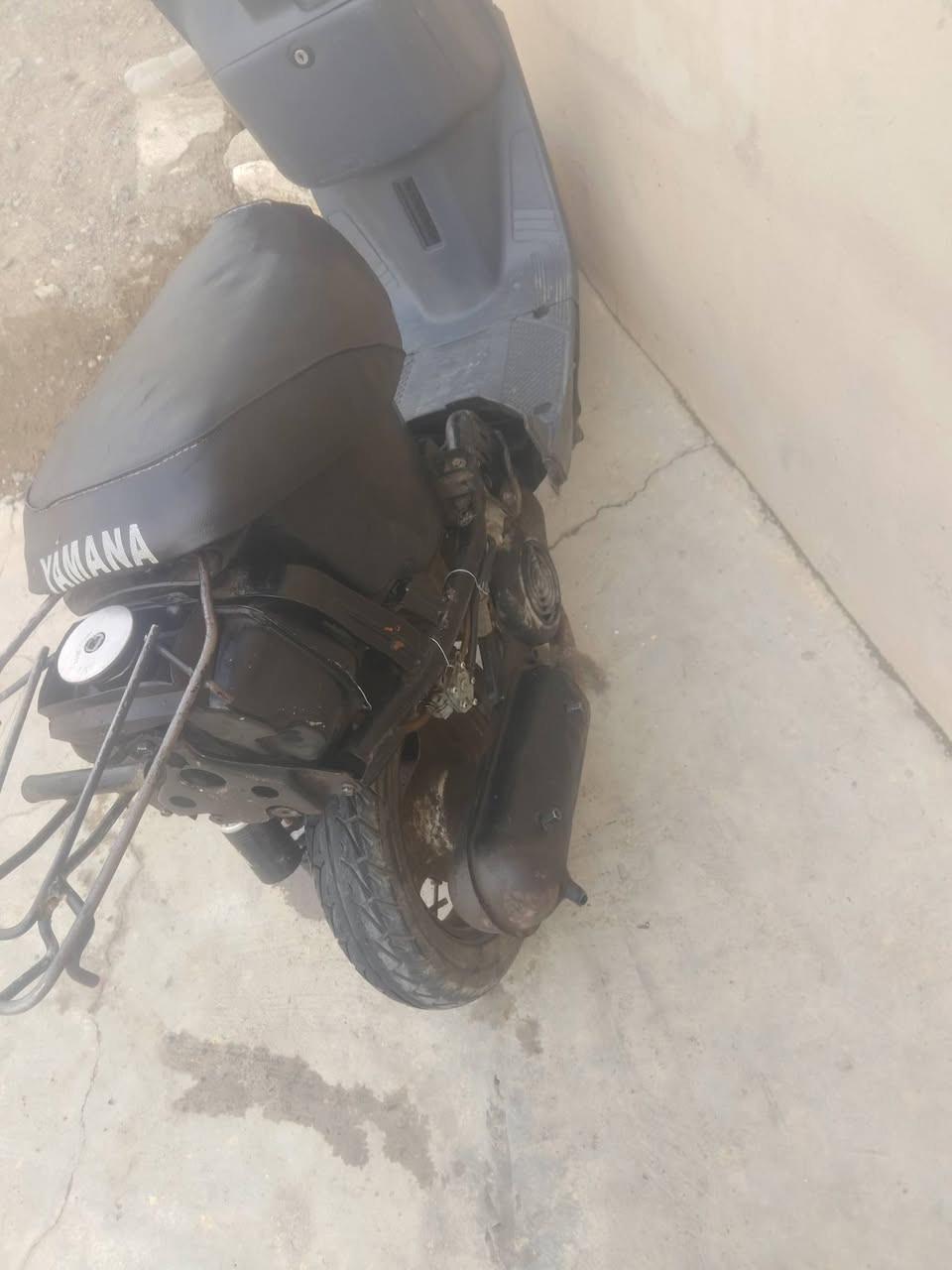 ماطور بزون نصيف حيل شرط هندر واحد محرك فول تحريكه ومعدل العنوان حي القاهرة السعر 100 هذا رقمي ***********
