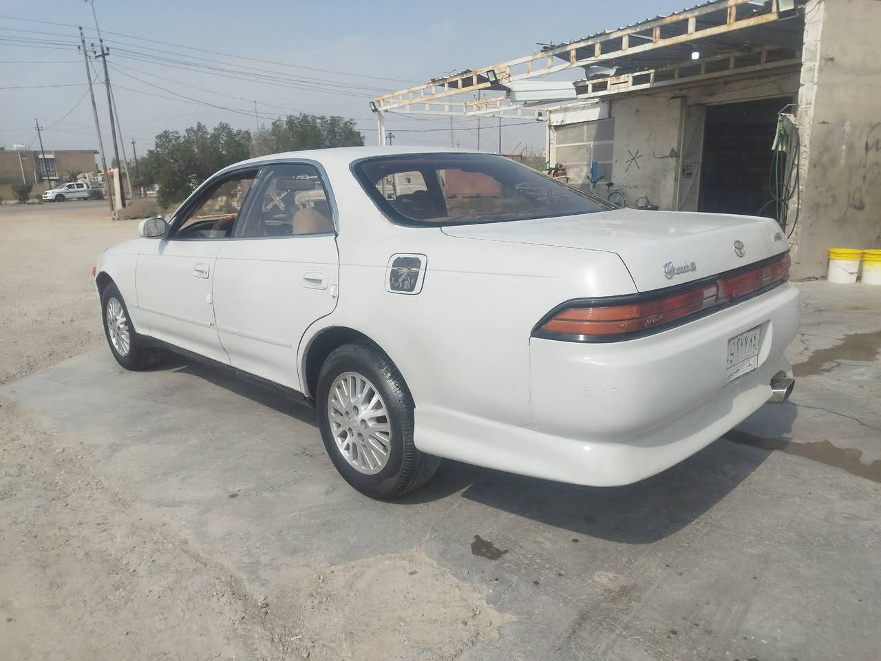 السلام عليكم مارك نفخ موديل93 رقم بغداد مكينه 2500 تخم تاير مكانها واسط السعر 45 وبيها مجال ***********        ***********
