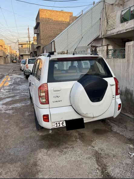 السلام عليكم شيري تيكو موديل 2012 للبيع 
رقم جديد
هزة جديدة
مواصفات معروفة كير كهربائي 
كهربائيات وصدر ومكينة فول
تبريد ثلج
بيها صبغ حزام
السعر 50 وبي مجال بسيط 
‏***********
