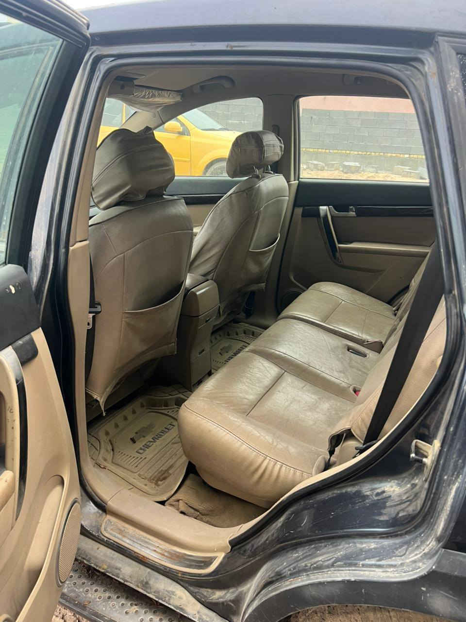 السلام عليكم كاتيفيا 2007  ـ7 راكب محركه 3600السعر 40 العنوان بصره ابو الخصيب *********** مكلف بل نشر بيه خلل فاصل السكليتر
