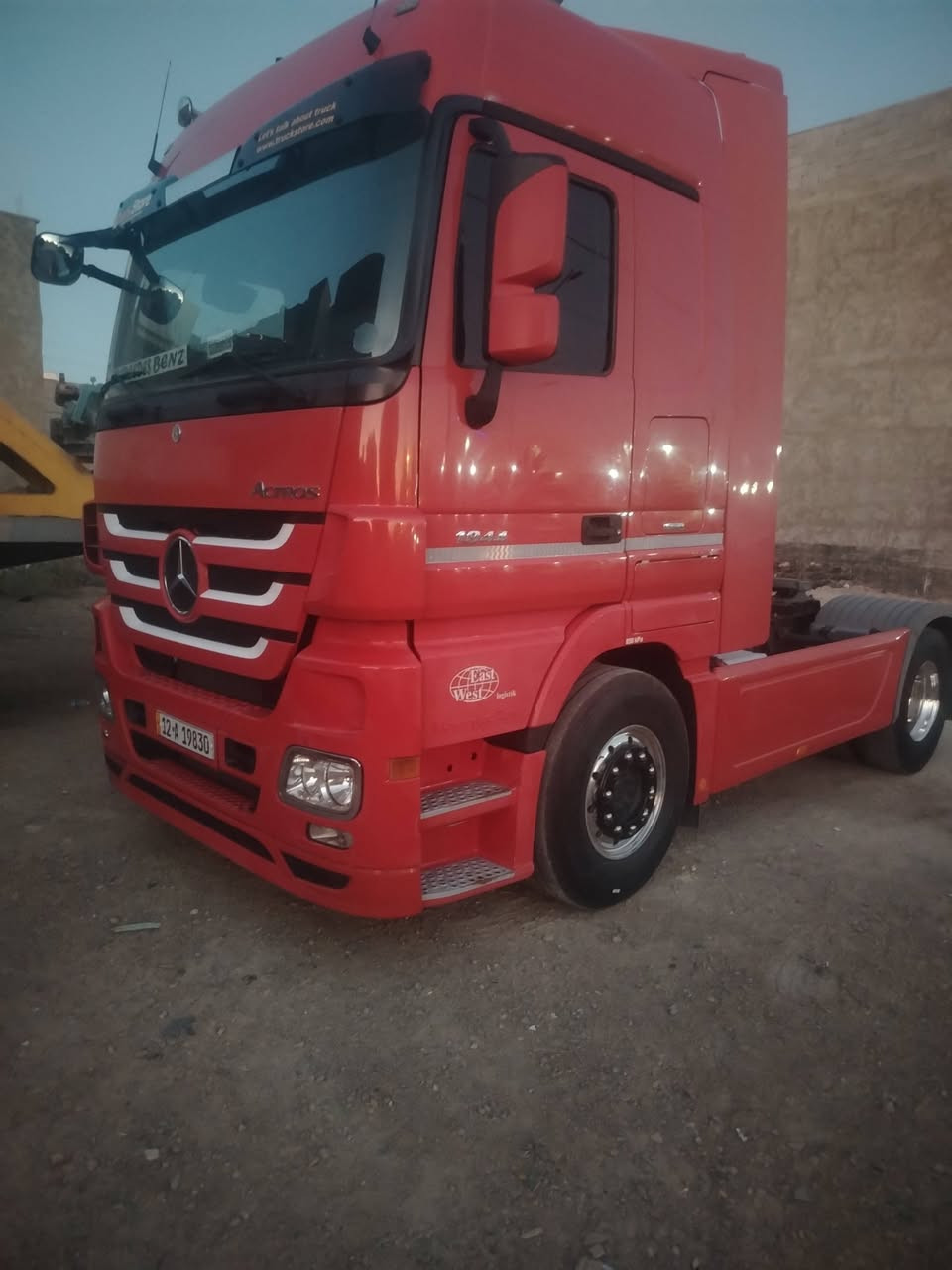 لبيع اكتروز موديل ١٤ حجم ١٨٤٤ رقم نينوه مسجله صهريج العنوان انبار هيت رقم ***********
