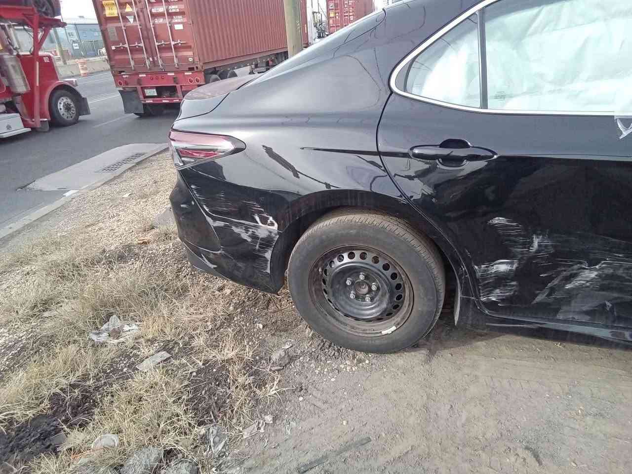 كامري موديل هايبرد23
Le
مكينة 2500
السياره ماشيه 57الف كيلو متر 

مكينة وحدادية  خير من الله
3قطع صبغ 
البنيد مبدل فقط
شرط الفحص 
شخوط بصيطة
اي شي ما بدل فقط البنيد 
مبدل باب مصبوغ وباب راجع سمكره ايضا مصبوغ 

صور حادث الامريكي موجوده

للاستفسار ***********
واتس موجود فقط 
السعر 158
بيها مجال
