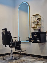 كرسي جديد • مرايه ٢ • مغسله ١