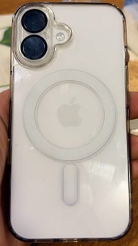 آيفون ١٦ • بطارية ١٠٠% • مكفول