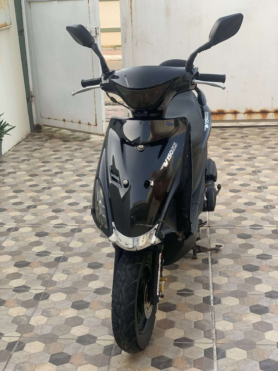 سلام عليكم دراجه هادرس رص مكينه 150موديل 22موطور نضيف بي بس هاذه كسر بل بجم مكمرك وراقه كامله بس سجل رقم مكانه رمادي سعر 500وبي مجال (***********)…
