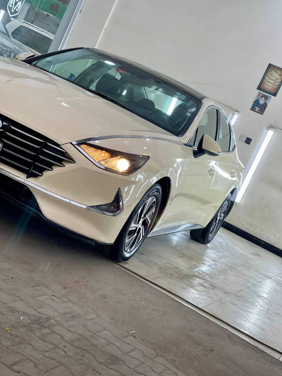 يالله ادوات ادوات ادوات ادوات  هونداي سوناتا 2023 خليجي  هيبرد حاوية كفالة من الكص والفتح السياره جاهزة من كلشي  ع وضع الشركة  مكينة وكير بشرط اتعهد من الكص والسرقة والعشائر العنوان البصرة سعر  95 بيهة مجال كلش قليل حك الجية.  *********** بدون مروس مروس
