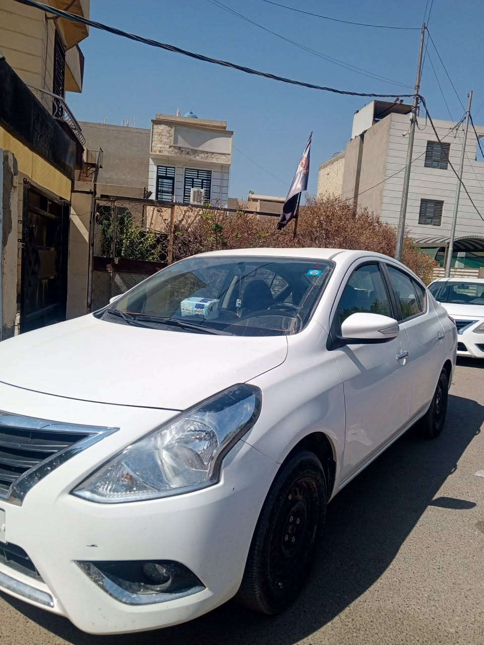 السلام عليكم من رخصت الادمن نيسان سني مصري مكفوله ماشيه 28وقابله للزياده بغداد بسمي تلفون *********** ابو كرار السعر127 وبيهه مجال حك الجيه
