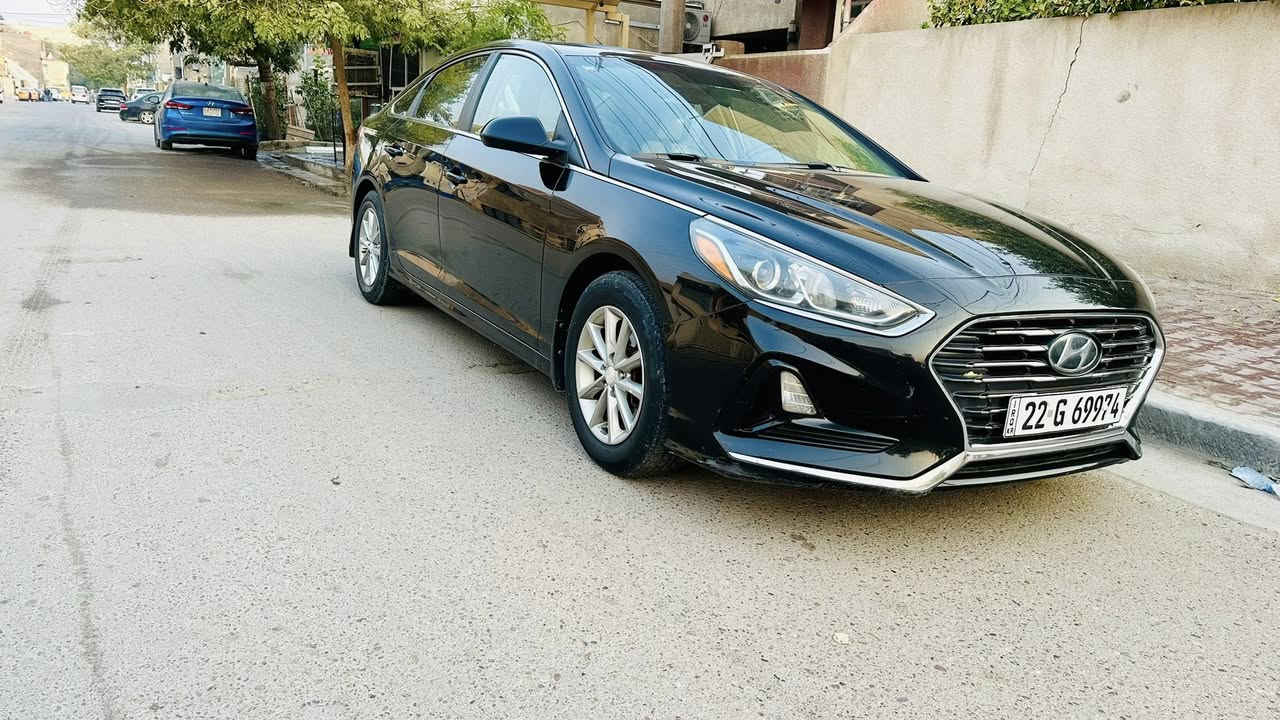 سوناتا 2018 امريكي رقم اربيل الدولي باسم  داخل بيجي واسود محرك 2400 حادثها فقط الجنطة صبغ وبيها بارد بسيط يم قبق البانزين  ، جاهزة السيارة من جميع النواحي تخم تاير وصدر جديد ، السعر 132 وبيها مجال مكانها بغداد الدورة للاستفسار ***********
