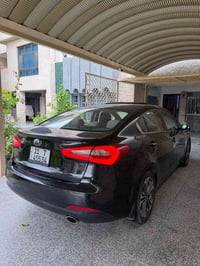 للبيع  Kia Cerato موديل 2016 – فول مواصفات   • محرك 1600cc اقتصادي   •...