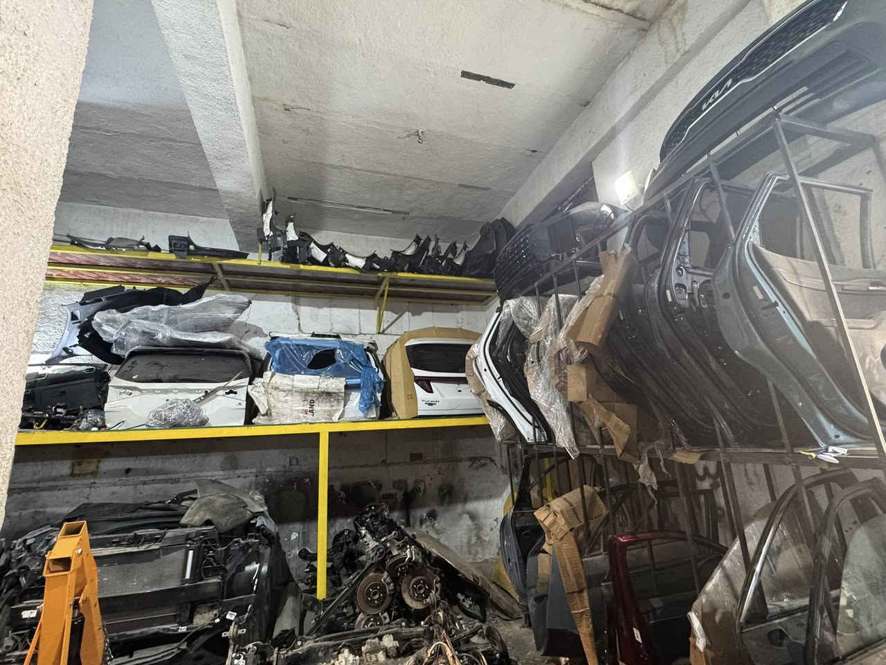 السلام عليكم تتوفر لدينا جميع قطع غيار السيارات الكوريه الحديثه (وارد امريكي فقط) لجميع انواع السيارات وبأسعار مناسبه تلورايد بلسايد سورنتو سليتوز سانتا كروز
***********
***********
العنوان بغداد الجديده الحي صناعي مجاور مطعم حنش
