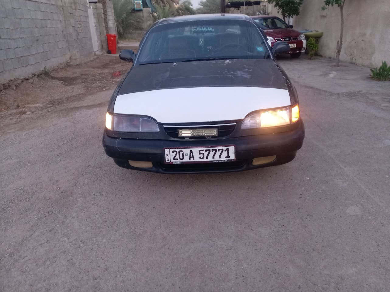 سلا٩سلام عليكم سوناتا موديل ١٩٩٥ رقم ديالى مشروع وطني السنوية جديده محرك كير مكفولات لا صرف ولا تبخير تبريد شغال صدر امامي خلفي جديد تخم تاير كهربائيات شغاله كيجات ويلكب بلادي  سنتر لوك شغال جام كهربائي شغال غرفة نضيفة جديده صبغ عام جماليه بدون دواخل بدون معجون بدون ضربة مكان بعقوبة تقاطع الساده السعر ٣٩ بي مجال قليل لشراي ***********
