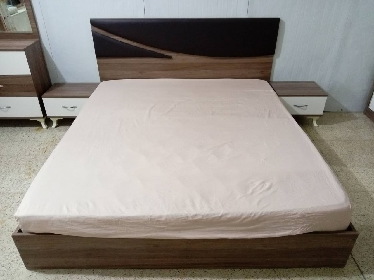 سلام عليكم غرفه تركيه للبيع كلش نضيفه سعر 450


**إذا كنت صاحب هذا الإعلان وتريد حذفه لأي سبب، رجاءا أرسل رسالة إلى الدعم الفني**