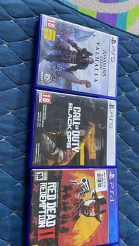 اقراص بلايستيشن • اساسنز • الحريه ساحة عدن