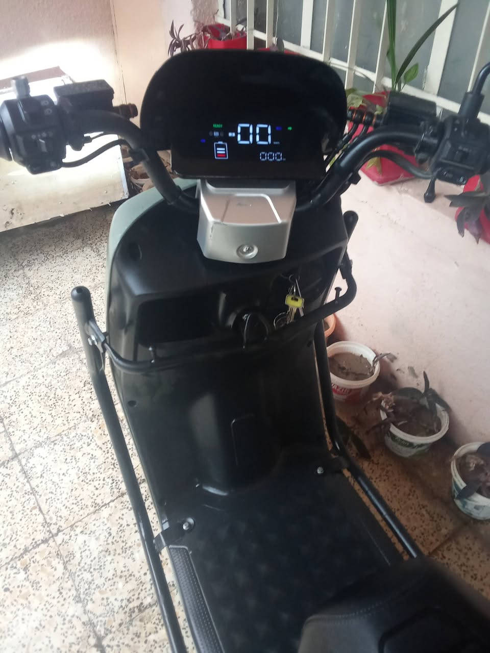 بيع دراجه 6بطاريات سعر 950وبي مجال ***********
