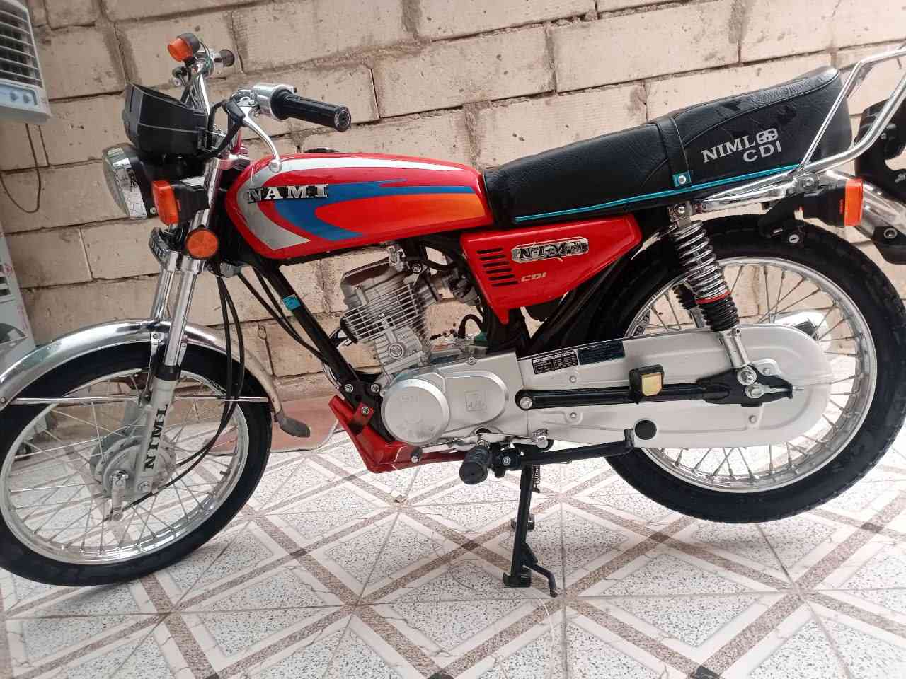 السلام عليكم 

دراجة 4 كير نامه 25 اوراق سكنر للبيع الدراجة نضيفه كلش اخت الجديدة  مامفتوحة السعر 650 وبيها مجال الشراي يتصل ع الرقم ***********

مكاني كربلاء حي النصر قرب محطة السلطاني
