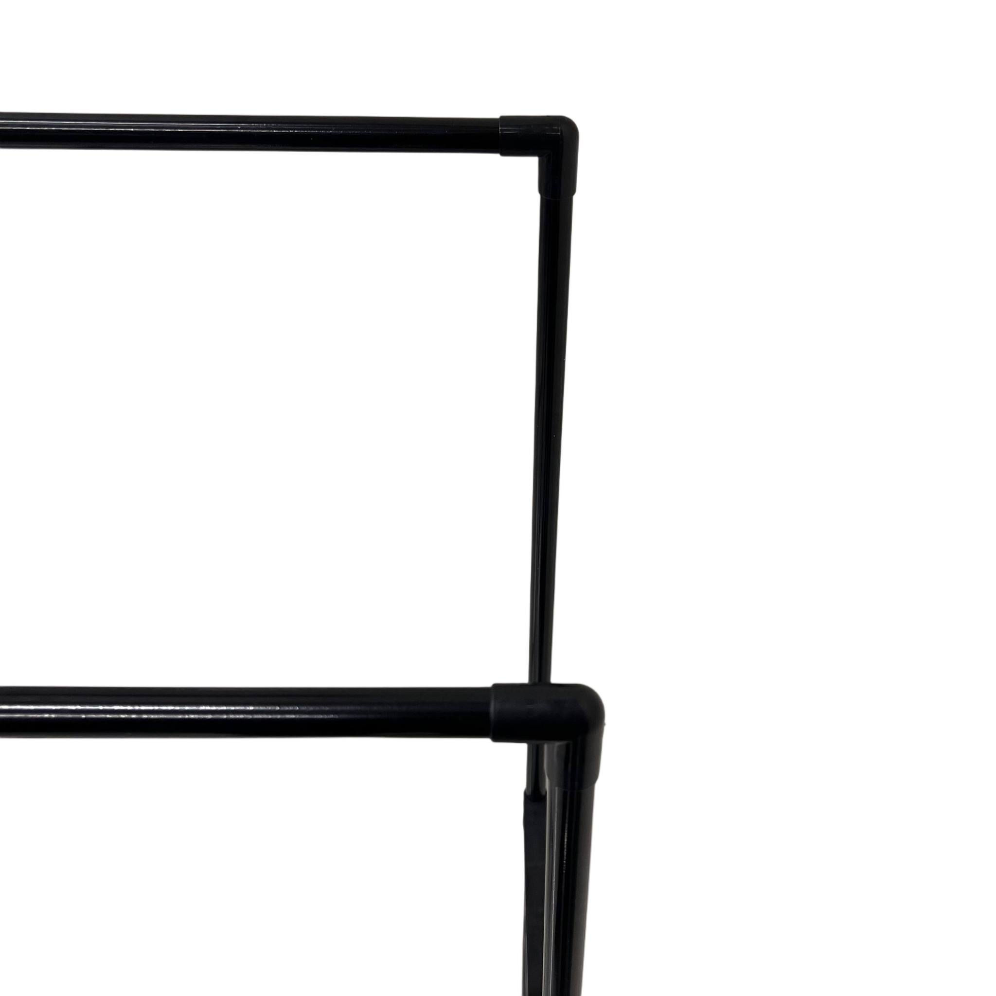 ✨ رتّبي مساحتك بأناقة وسهولة!

علاقة ملابس مزدوجة بطبقتين مع رف سفلي للأحذية 👠
هيكل فولاذي قوي وعجلات متحركة لسهولة النقل 🛞

مثالية لغرف النوم والمداخل 🏠
تنظيم أكثر… فوضى أقل!  السعر 20الف مع التوصيل


**إذا كنت صاحب هذا الإعلان وتريد حذفه لأي سبب، رجاءا أرسل رسالة إلى الدعم الفني**