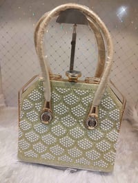 حقائب كريستال • حجم وسط وجبير • طوز خورماتو