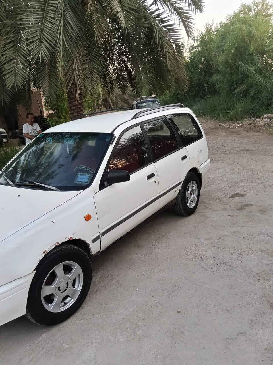 السلام عليكم نيسان سني موديل 91 سياره خير من الله تايرات جدد كير محرك كله نضيف ماناقصه شي دوشمته حلوة سياره كاعدة محولة جديد صار سبوعين ورقم إنكليزي مصفرة من كلشي ماعليه ربع سياره خير من الله ماناقصه لو برغي بلاديه بس جاملغ الي يم الصدر مكشر ومامصبوغ بيها خياسات قليله السعر 37 وبيه مجال الاتصال على رقم *********** مكانه بغداد المدائن واني مكلف بل نشر الاتصال على صاحب سياره
