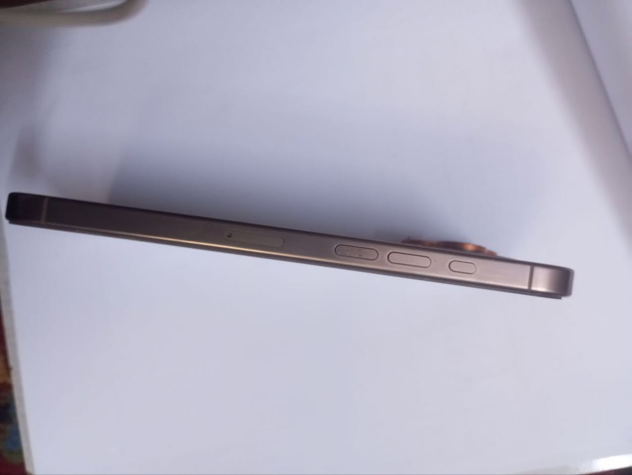 16 برو ماكس فقط يرادله ضهر غير شي جهاز مكفول من كلشي بفيه غراضه موجوده سعره مليون 100 
مكاني بغداد ***********
