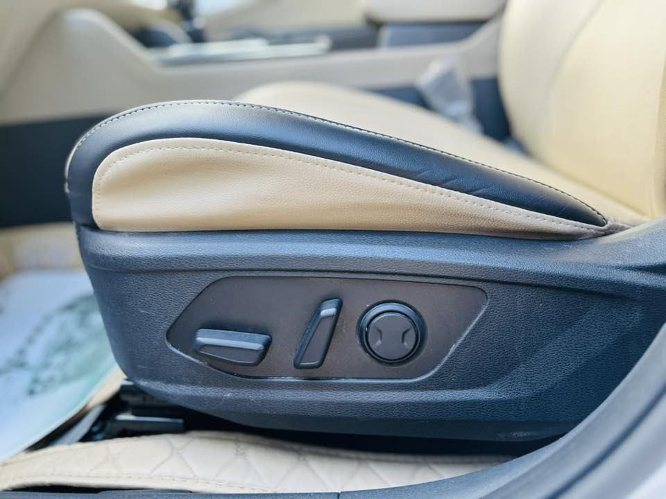 لسلام عليكم
سبورتج 2024 للبيع السياره مكفوله كفاله عامه 
رقم بغداد بأسمي الدولي الجديد 
مواصفات 
بصمه تشغيل
كراسي كهربائية ⚡️ 
حساس امامي خلفي 
لايت زنون 
بك لايت Led 
شفتات ستيرن 
تحكمات ستيرن 
شاحن واير ليس 
شاشه متصله 
مكينه 2000 دوش 
ويل 19
للاستفسار ***********
