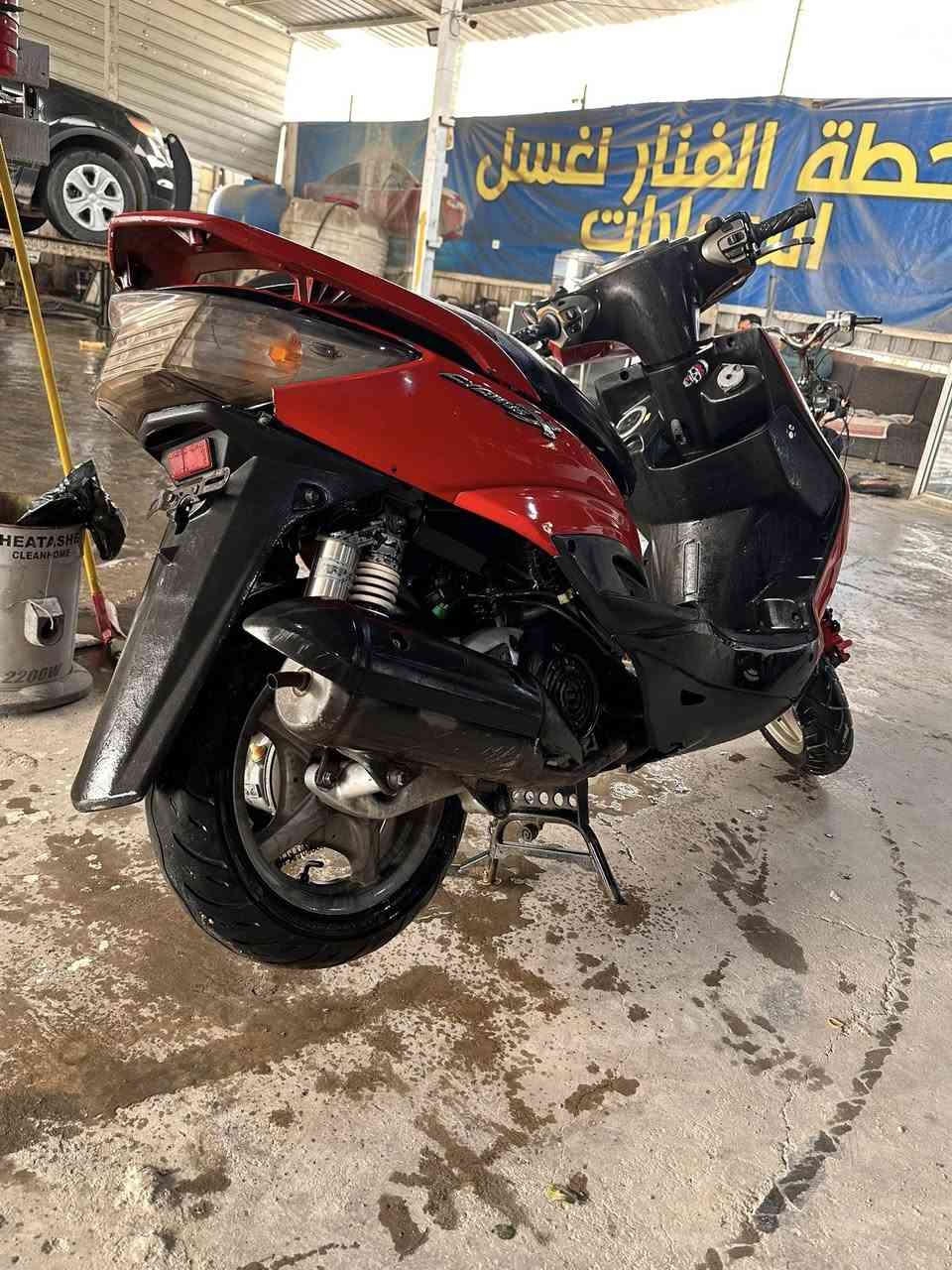 دراجة سكنس فحل يكوري جديدة لوك
خطين نوزل هندر اسلف اصلي 

وراقها ابسمي  

شاشه كتروني شغال 
شراي يتصل ***********

شرط جيب فيتر وتعال فحص براحتك ونطيك ضمان 

دراجة كفاله عامه من كلشي
