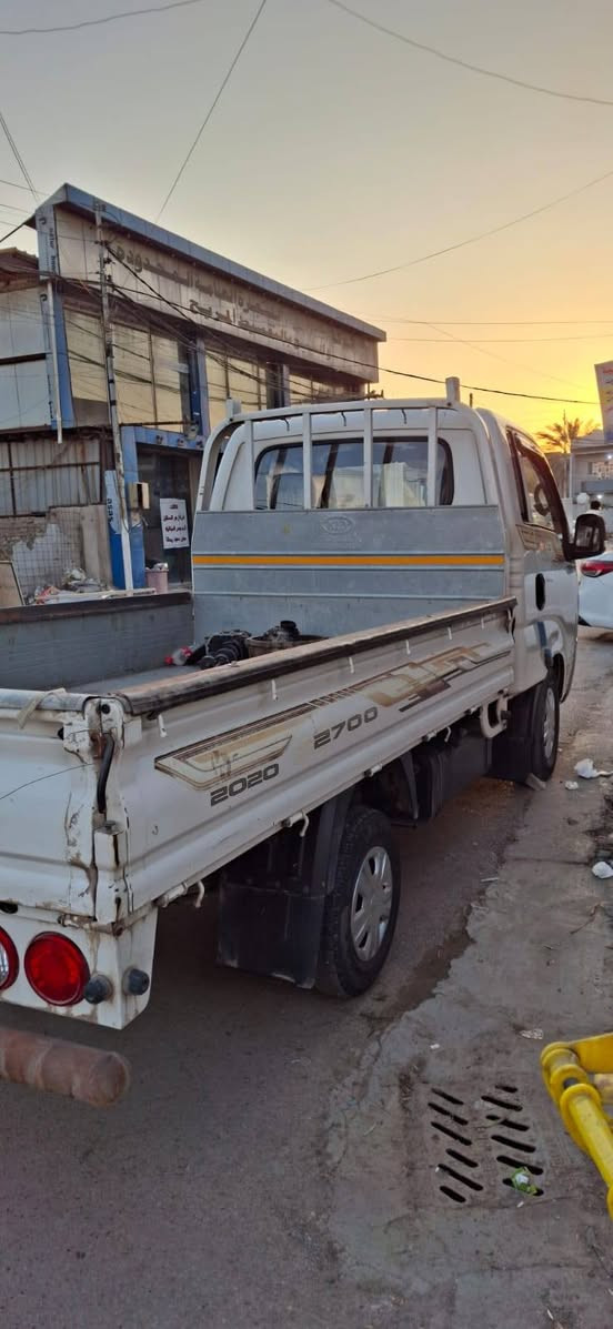 سلام عليكم كيا عموشة ٢٠٢٠ ماشية ٦٩ رقم بغداد السعر ١٣٠
***********
