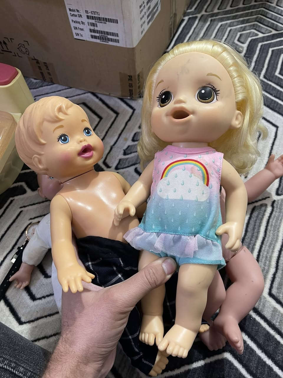 ياالله اللهم صل على محمد وآل محمد 

هاي شلعه كلها ب20 الف منو يبيعلكم بهيج سعر 
مرحاض تفاعلي بي تقريبا كيلو بيش !
وهاي اللعابات 13 قطعه بيش ؟! 
كلهن ب20 الف وتدللون ..🙏

متوفر توصيل لجميع محافظات العراق 🇮🇶 🚚 
التوصيل داخل القضاء مجاناً ✨🌙


**إذا كنت صاحب هذا الإعلان وتريد حذفه لأي سبب، رجاءا أرسل رسالة إلى الدعم الفني**