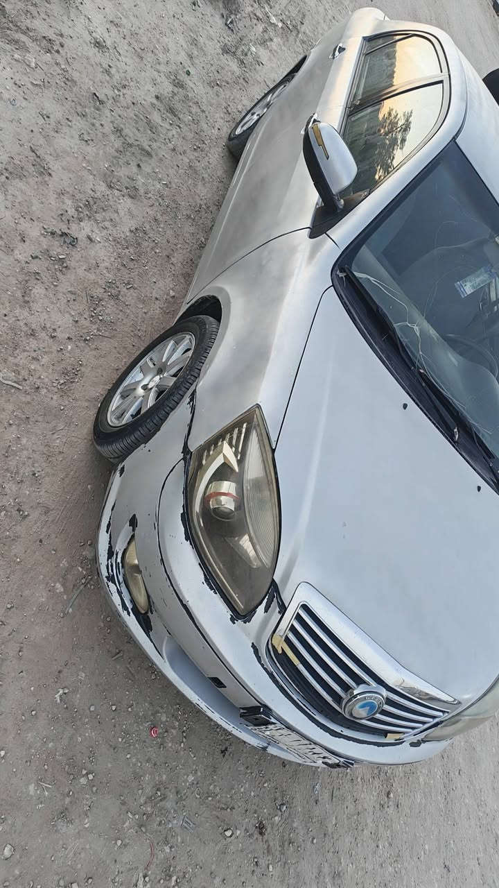 جيلي موبل ١٣ للبيع جاهزه محرك كير مكفولات رقم قادسيه سعر٣٨
مكاني ديوانيه ***********
