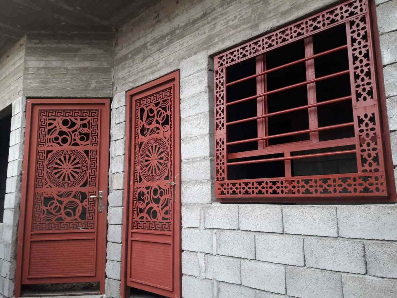 هيكل للبيع  حي سومر 124سند طابو الزهور
مساحته 114متر مربع اساس بادلو ومصبوبه الارضيه ومجاري كامله وابواب و شبابيك كامله
السعر64اتصال ***********
