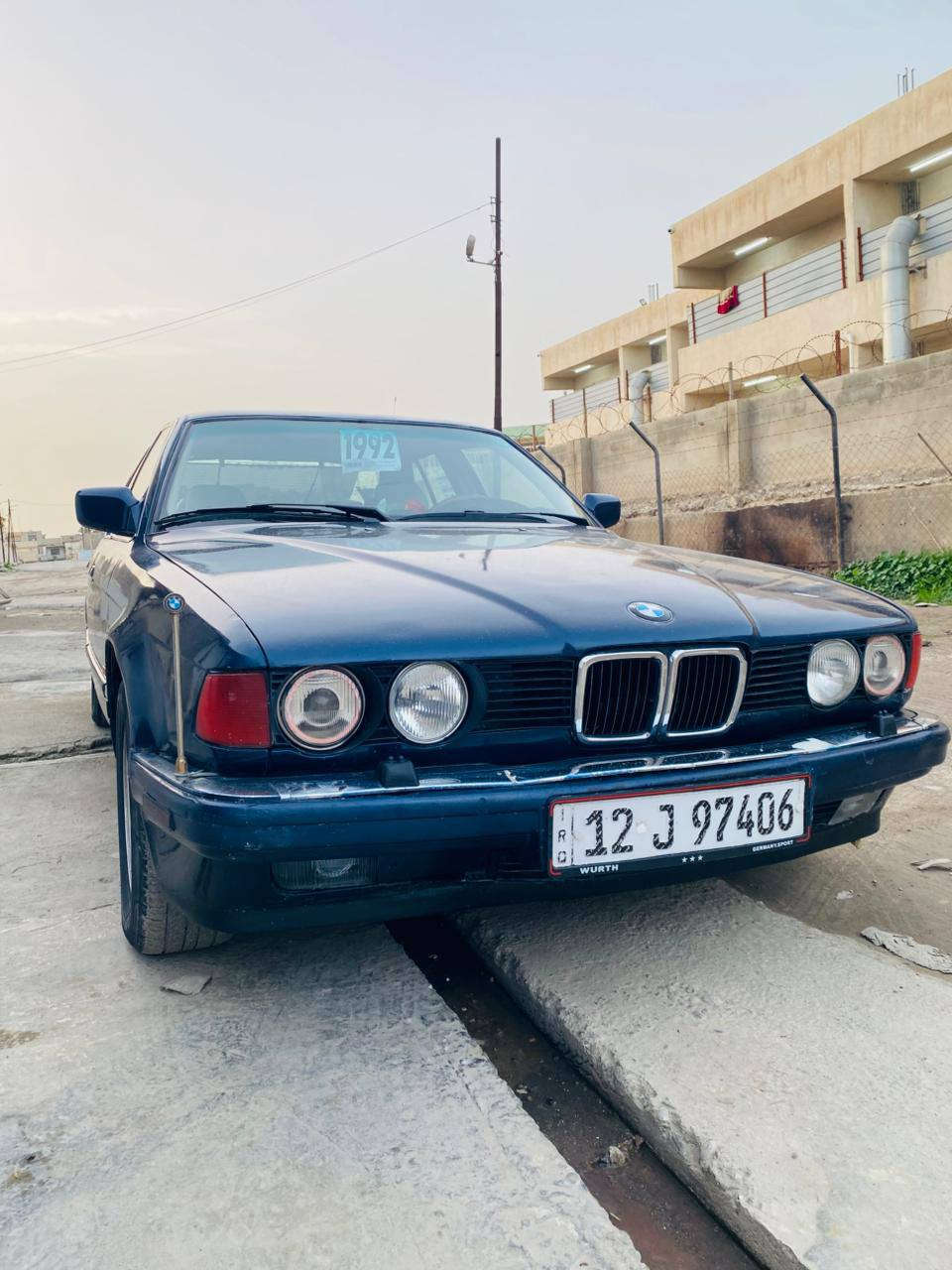 بي ام 735 أصل موديل 92 كير أوتو فول مواصفات 3 وضعيات قياده(ايكو وسبورت ونورمال)رقم نينوى انكليزي سنويه 2030  هزه جديده تايرات نضاف وياله نضاف داخل جلد ابيض #كشنات_كهرب ⚡️ #مثبت_سرعه منضومة سماعات كامله شاشه🖥️ + كامره📷 فتح سقف كهربائيات كامل 
شغاله لايتات زنون بك لايتات جدد طخم 70 بل 100 نشاط بدون حادث مصبوغه جماليه جديد فول سياره  كابون مسجل باقي عل استلام السياره كاعده ومنصوبه. ترهم قصط وترهم نقد ***********
