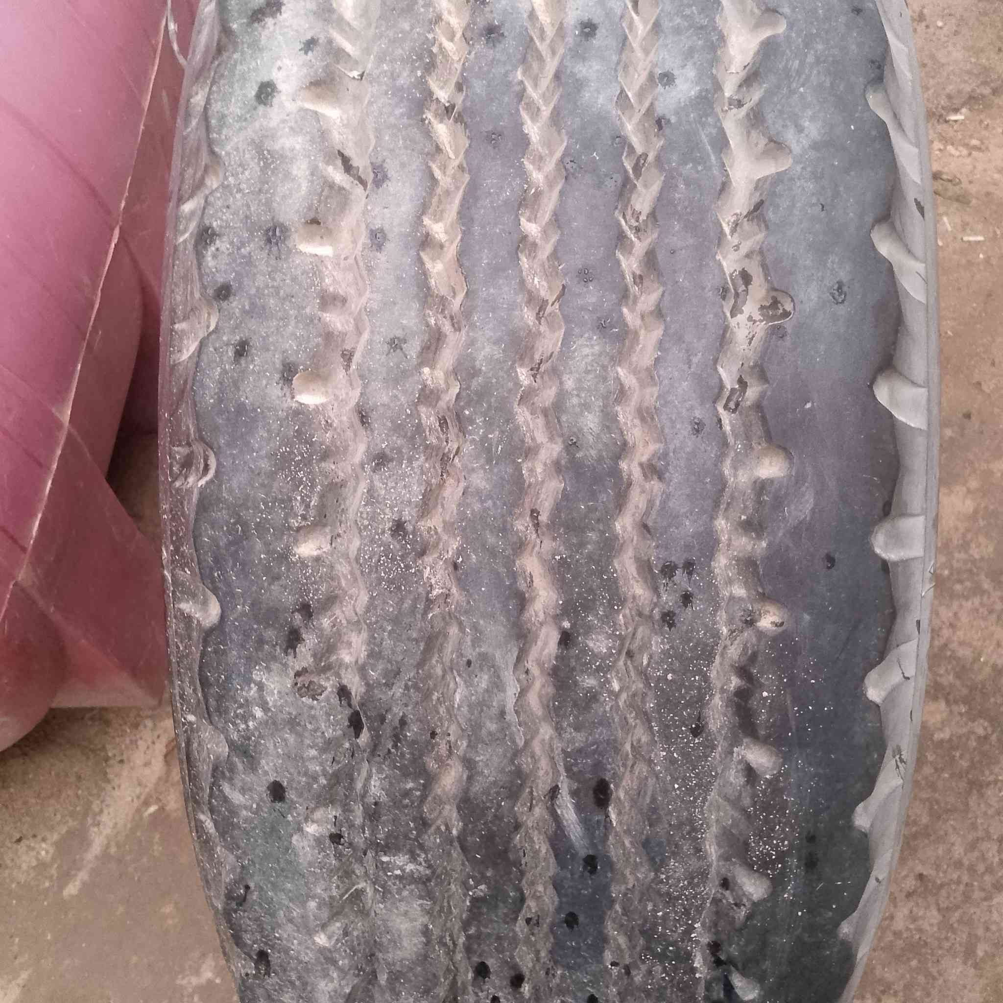 تايرات للبيع برجستان
زوج السعر على الخاص ***********
