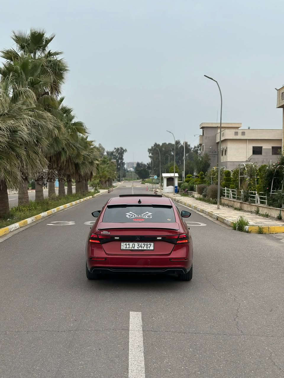 السلام عليكم اخوتي
اكورد ٢٠٢٣  هايبرد ٢٠٠٠ 
مواصفات sort L 
حادث خلفي جاملغ بارد وقبق جنطه تبديل وصبغ فقطط وصور الحادث موجوده 
ماشيه ٥٥،٠٠٠ ميل 
السياره جاهزه من كل النواحي بدون نقص اي شي
حداديه صدر ١٠٠٪؜ 
تخم تاير جديد ياباني (يوكاهاما)  قبل اسبوعين اشتريتة
تدفئه كشنات 
كشن خزن وبقية مواصفات المعروفه
انارة (LED) محيطية داخلية
مكاني الجادريه 
*********** 
السياره حلوه وبالعافيه ع ياخذها
السعر : ١٩٨ ورقه
