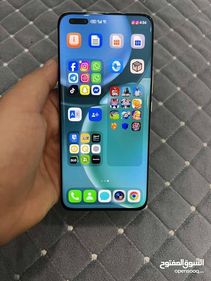 هونر ماجيك 5 برو ذاكرة 256 نسخة صينية كامل الملحقات للبيع فقط السعر 500   مكاني البصرة لايوجد توصيل ***********
