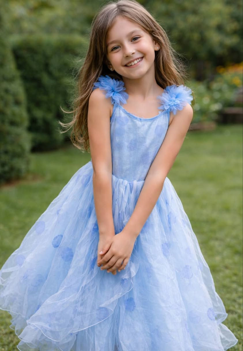 تتوفر ملابس اعياد ومناسبات للاطفال من عمر 4 سنة الى 12 سنة للحجز التواصل على الخاص او الواتساب


**إذا كنت صاحب هذا الإعلان وتريد حذفه لأي سبب، رجاءا أرسل رسالة إلى الدعم الفني**