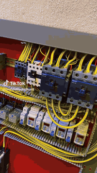 يتوفر كادر متخصص بتاسيس كربائيات ذات خبرة عالية عام / تأسيس ماء (باي ف...