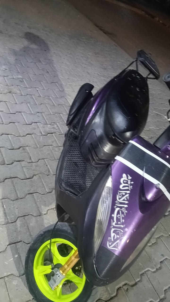 السلام عليكم دراجه ماكس عدله للبيع الدراجه السعر 450 ***********
