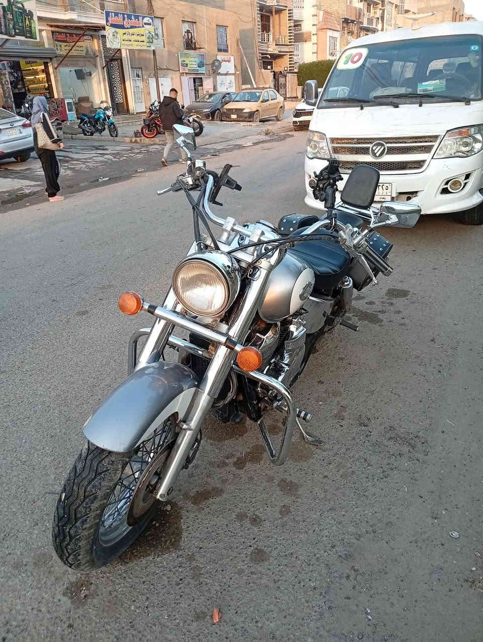 السلام عليكم 
معرض عراق بايكرز وفي الاسكندر 
السعر 26قفل
رقم بغداد 
المحرك 400
الشعب يم الاسواق المركزيه 
***********
