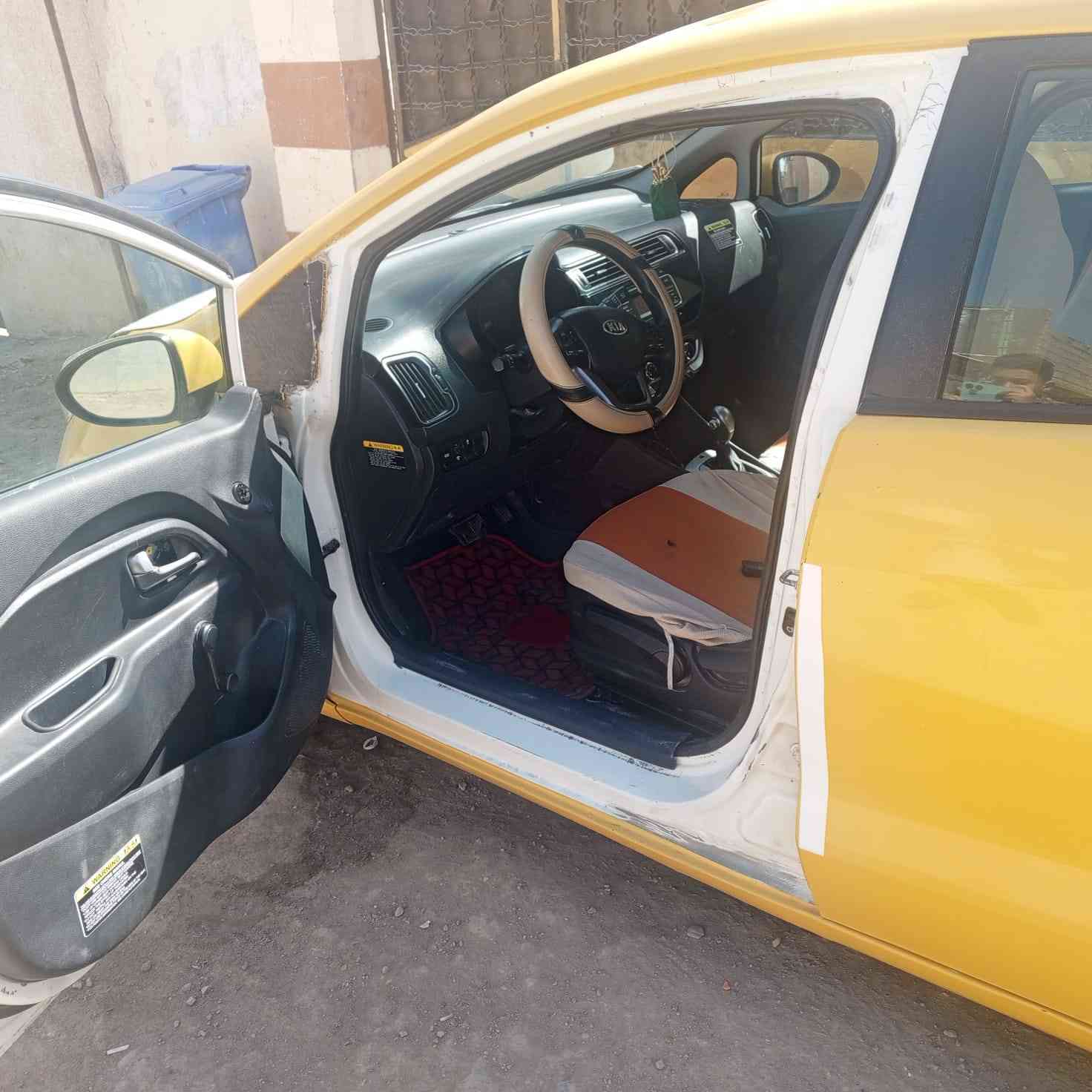 السلام عليكم كيه ريو وارد أمريكي 2016 السعر 80وبيه مجال الشراي يتصل على هذا الرقم  ***********
