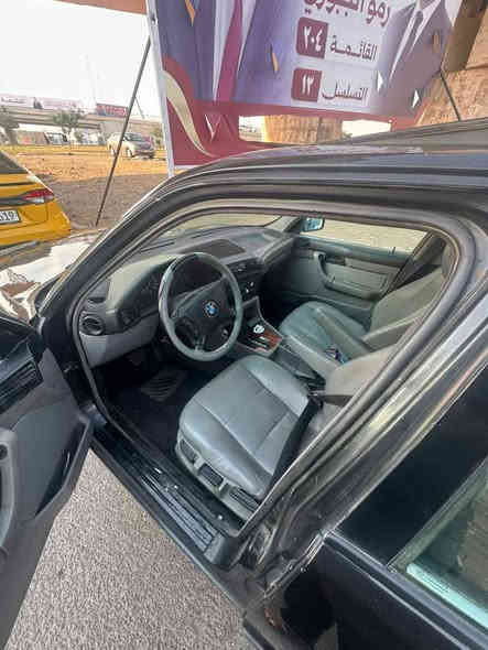 بي ام 525 بلادي بي جامرلغ الخلفي شبر معجون و شاصي من كدام شبر معجون سلايت كير اوتو بجم عريض كشنات جلد وتدفه موديل 92 محرك عدل كبس تبريد يريد غاز سنويه لل2030 جديد هزه 2026 تحويل وكاله  عادي شراي خابر ع هذا الرقم *********** السعر 60
