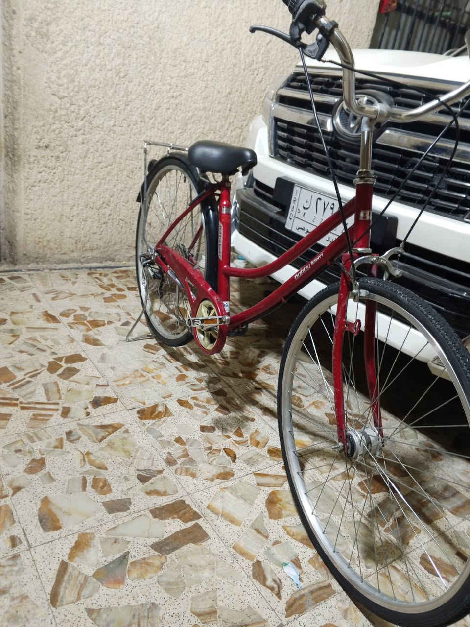 بايسكل بناتي حجم27 السعر 185وبي مجال لحب يراسلني على هذا رقم ***********
