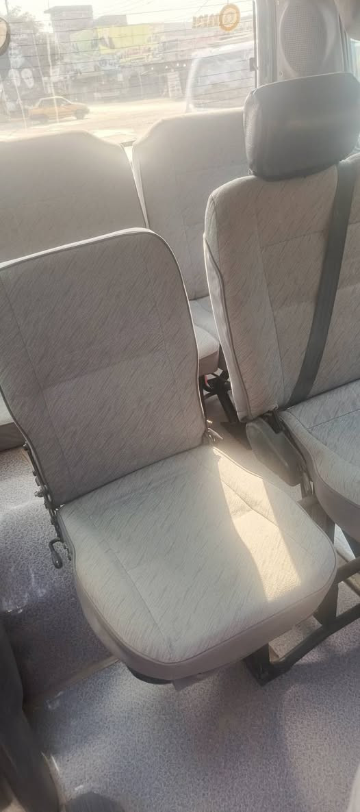 سياره للبيع موديل 2001 سياره ما عايزه كل شيء ***********
