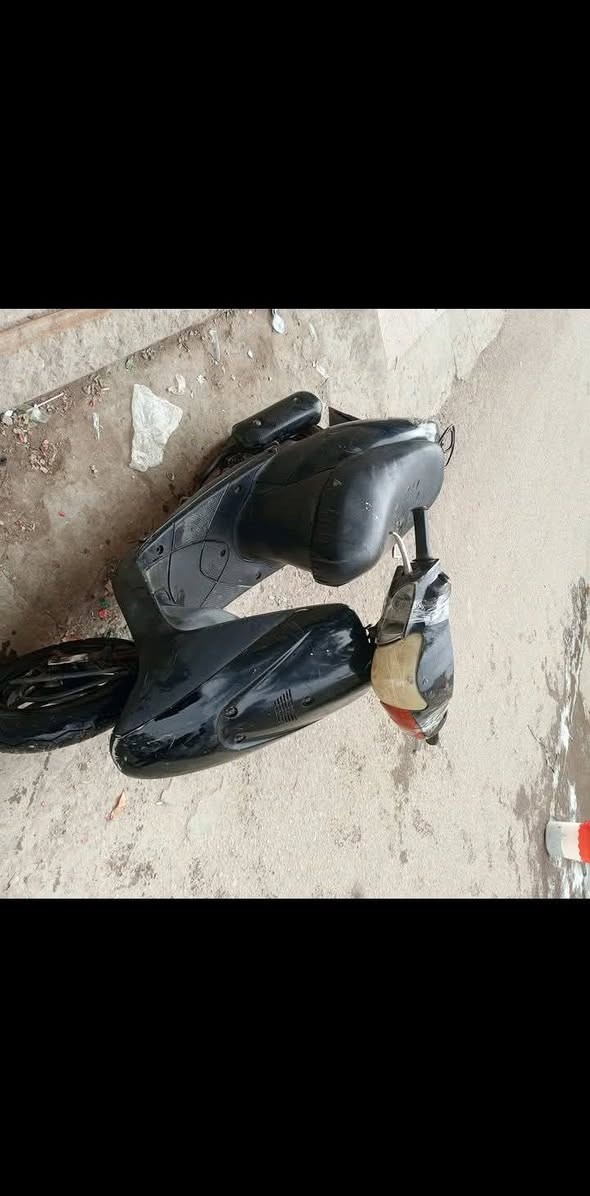 دراجه ساسوكي مكينه دبلات تايرات كهربائيات كله جاهزه مكينن نضيفه السعر ١٧٥ الف مكاني البصره ( *********** ) ( *********** )
