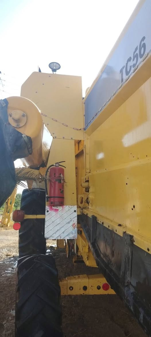 سلام عليكم TC56 موديل2006فول موصفات 5 بلم دبل درام. طبله 17 مكفوله عام.  والصور كلها كدامك واضحه ع وضع الشركه السعر 85 مليون وبيها مجال حك الجيه  ***********//***********
