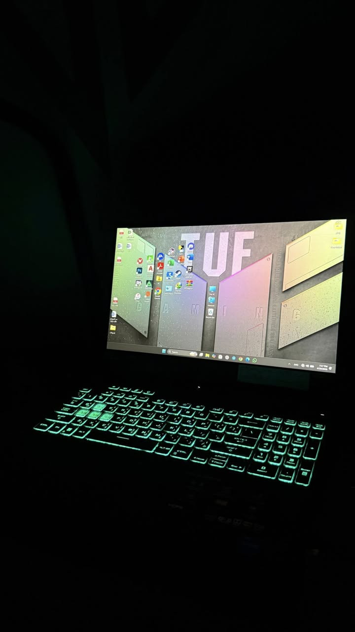 للبيع جهاز ASUS TUF Gaming F15 بمواصفات قوية جداً من الأجيال الحديثة، الجهاز غني عن التعريف في الألعاب الثقيلة، المونتاج، والهندسة.
المواصفات:

 : ASUS TUF Gaming F15 
 CPU: Intel Core i7-13620H الجيل الثالث عشر 
GPU: Nvidia GeForce RTX 4050 
 RAM: 16GB DDR5 
  Storage: 512GB NVMe M.2 SSD.
  الشاشة: 15.6 بوصة FHD بتردد 144Hz 
  الكيبورد: لوحة مفاتيح كاملة مضيئة RGB بتأثيرات مميزة (تتحكم بها من برنامج الجهاز)

جديد بعده جلخ واحدمابي كامل ملحقات (شاحن الاصلي+كارتوب يشبه الحنطه ويه النايلونات مالته )

مكانه موصل 
السعر 1280
للتواصل ومعلومات أڪــثر ***********
