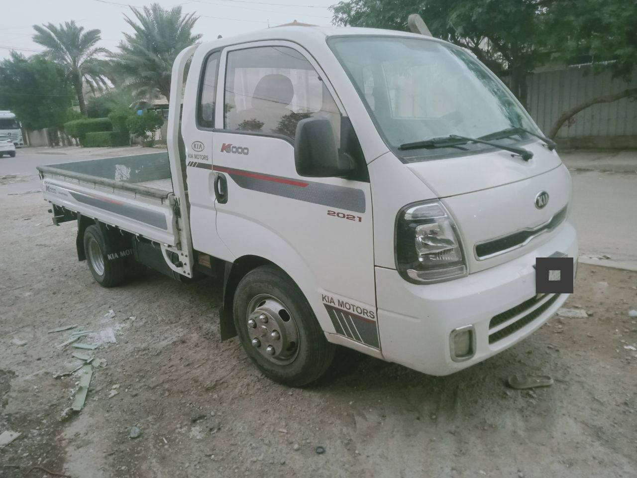 كيا حمل للبيع موديل 2021 تاير 14 تحوير سيارة جاهزة من كلشي يوجد ضربه بالربع الاسفل من الباب الأيمن والايسر ومصلحه والسعر 160 وبيها مجال غير متواجد على الفيس للتواصل ***********
